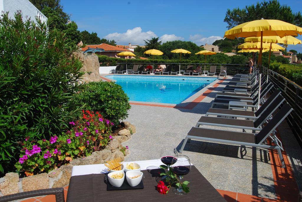 Hotel Mon Repos Baja Sardinia Exterior photo