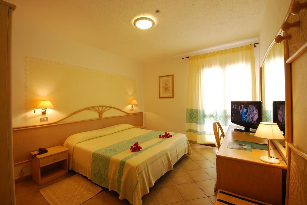 Hotel Mon Repos Baja Sardinia Room photo